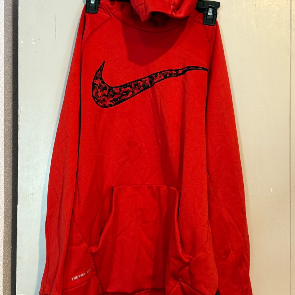 Red Nike Therma-Fit Hoodie